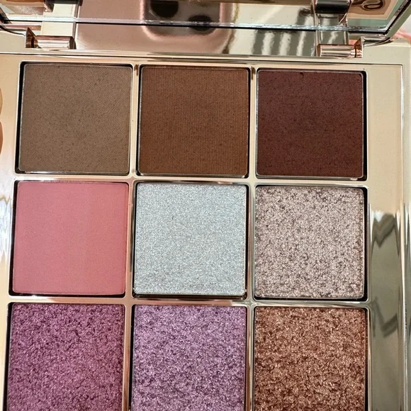 Charlotte Tilbury Eyeshadow Palette - Pink, Silver, Purple, Brown